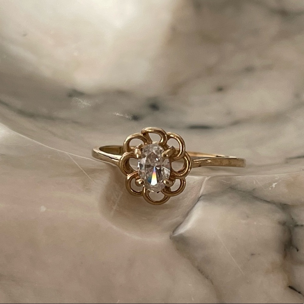 Solid 10K yellow gold vintage ring CZ cubic zirconia 90s minimalist 10 karat VTG - Picture 9 of 16
